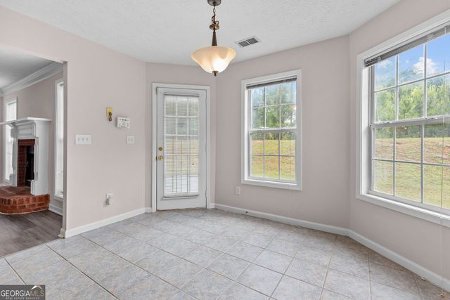 3854 Wheaton Court, Snellville, GA 30039