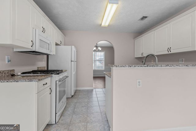 3854 Wheaton Court, Snellville, GA 30039