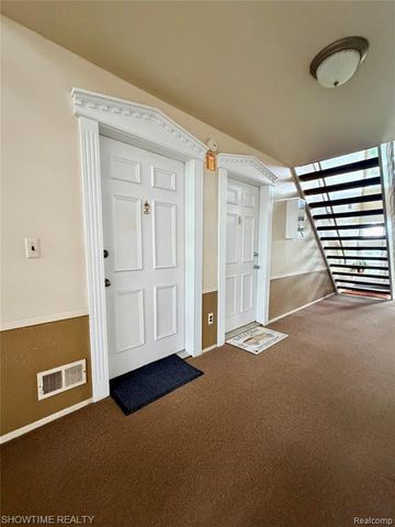29117 Hayes Road 3, Warren, MI 48088