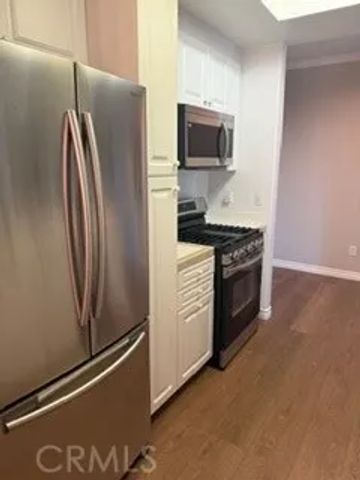 17809 Halsted, Northridge, CA 91325