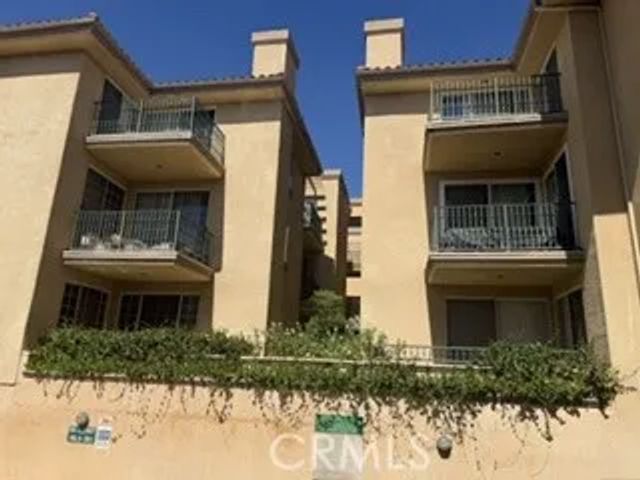 17809 Halsted, Northridge, CA 91325
