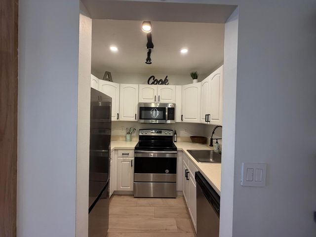 180 Cypress Club Drive 815, Pompano Beach, FL 33060