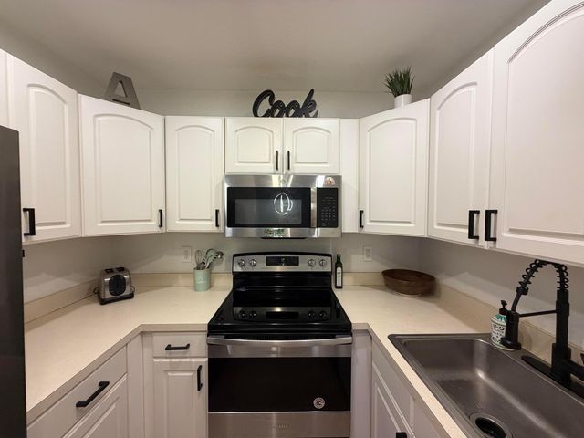 180 Cypress Club Drive 815, Pompano Beach, FL 33060