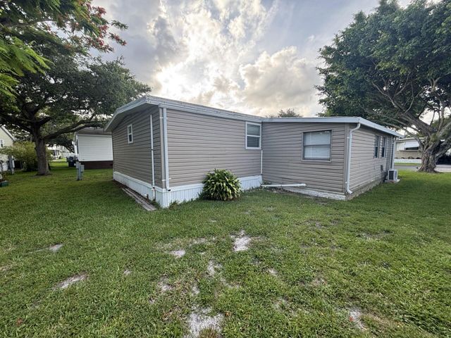 4530 NW 68th Court, Coconut Creek, FL 33073