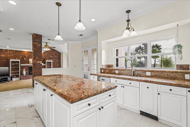 9624 Gray Fox Ct, Oakdale, CA 95361