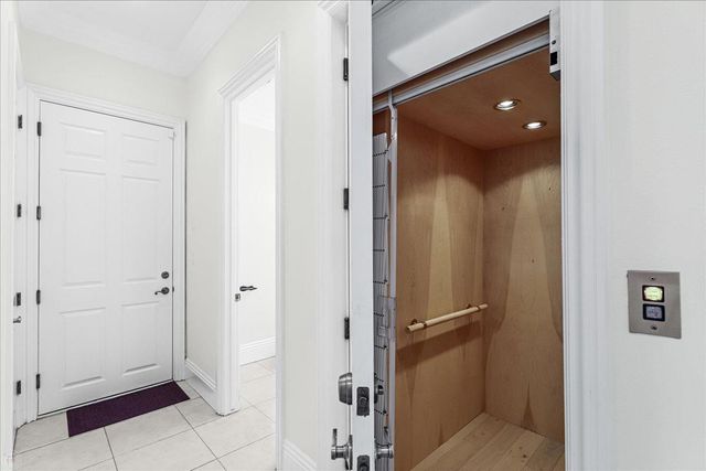 9624 Gray Fox Ct, Oakdale, CA 95361