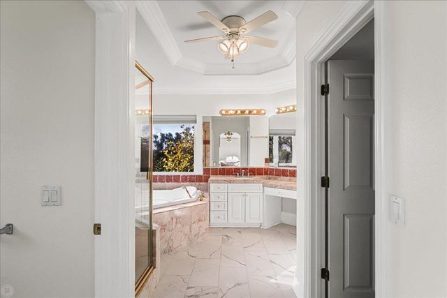 9624 Gray Fox Ct, Oakdale, CA 95361