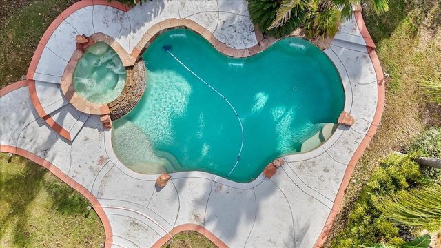 9624 Gray Fox Ct, Oakdale, CA 95361