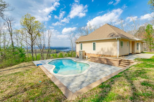 9768 Caseview Drive, Harrison, TN 37341