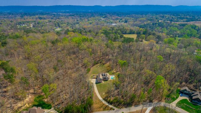 9768 Caseview Drive, Harrison, TN 37341