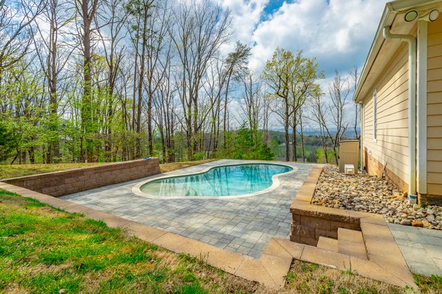 9768 Caseview Drive, Harrison, TN 37341