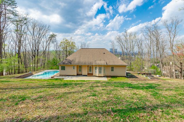 9768 Caseview Drive, Harrison, TN 37341