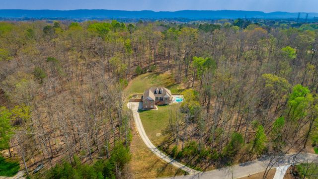 9768 Caseview Drive, Harrison, TN 37341