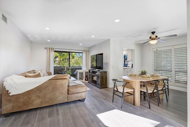 75 Cambria, Aliso Viejo, CA 92656