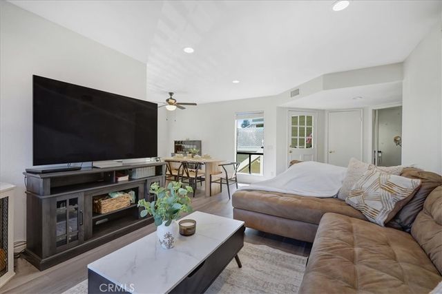 75 Cambria, Aliso Viejo, CA 92656