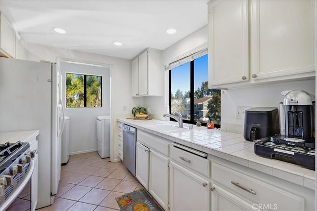 75 Cambria, Aliso Viejo, CA 92656