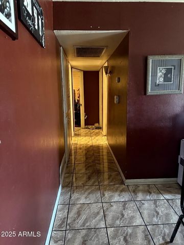 3142 W MARSHALL Avenue W, Phoenix, AZ 85017