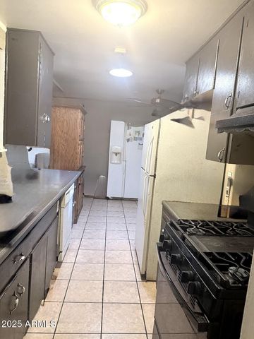 3142 W MARSHALL Avenue W, Phoenix, AZ 85017