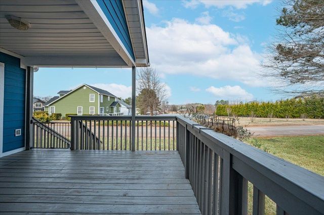 505 Treasure Cove, Inman, SC 29349