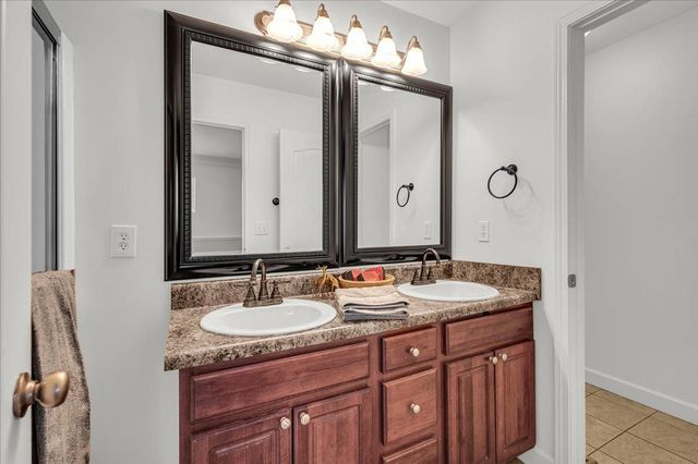 505 Treasure Cove, Inman, SC 29349