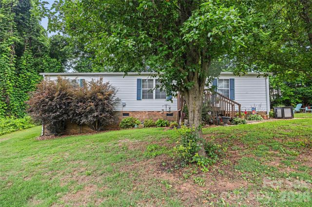 323 Carlyle Road, Troutman, NC 28166