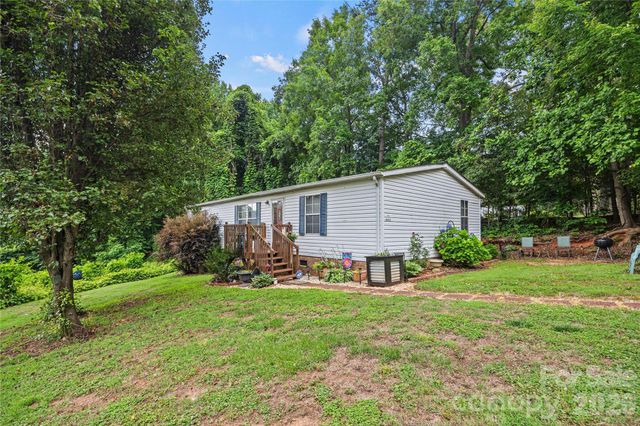 323 Carlyle Road, Troutman, NC 28166