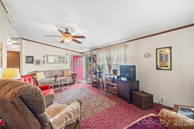 323 Carlyle Road, Troutman, NC 28166