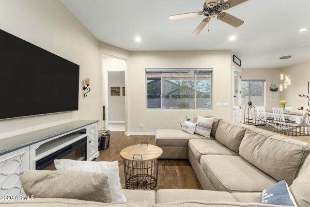 3922 E MIA Lane, Gilbert, AZ 85298