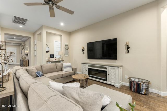 3922 E MIA Lane, Gilbert, AZ 85298