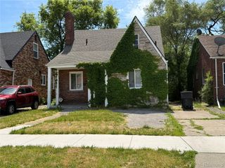12580 Maiden Street, Detroit, MI 48213