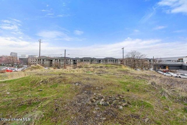 1229 W Broadway Ave, Spokane, WA 99201