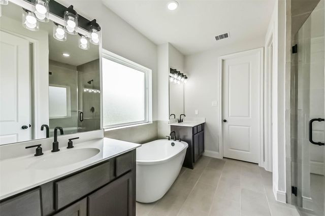 6427 Tomahawk Drive, Baytown, TX 77523