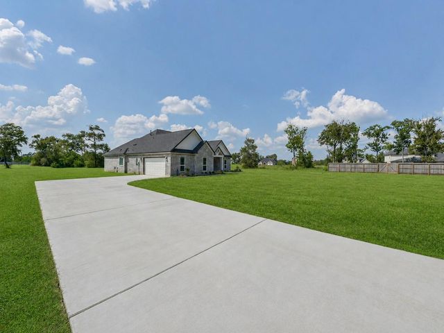 6427 Tomahawk Drive, Baytown, TX 77523