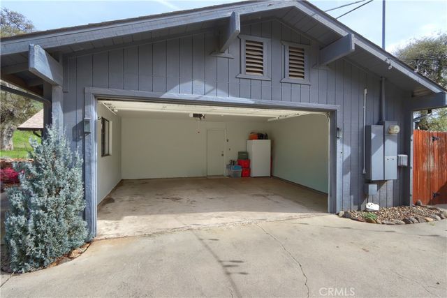 3311 Highway 140, Catheys Valley, CA 95306