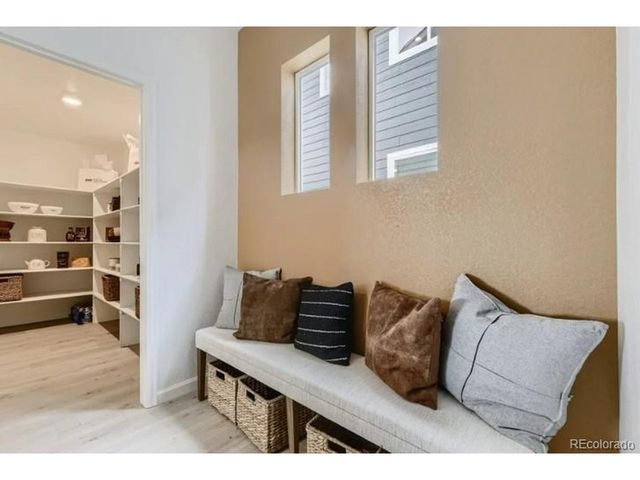 16847 W 92nd Dr, Arvada, CO 80007