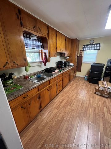 451365 E 976 Road, Vian, OK 74962