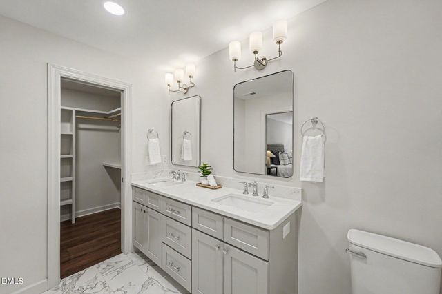 601 Brittany Bay E, Raleigh, NC 27614