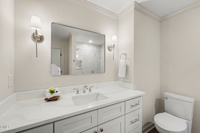 601 Brittany Bay E, Raleigh, NC 27614