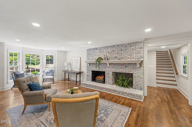 601 Brittany Bay E, Raleigh, NC 27614