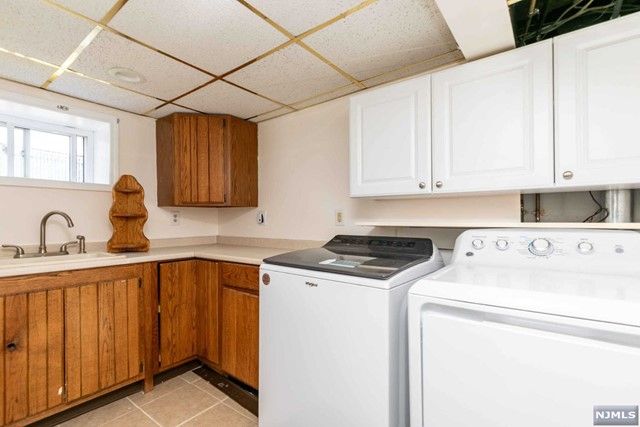 331 Mountain Way, Rutherford, NJ 07070