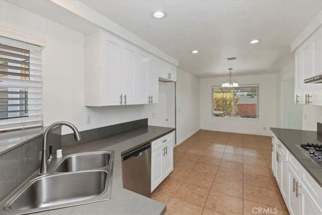 230 E Blaine, Riverside, CA 92507