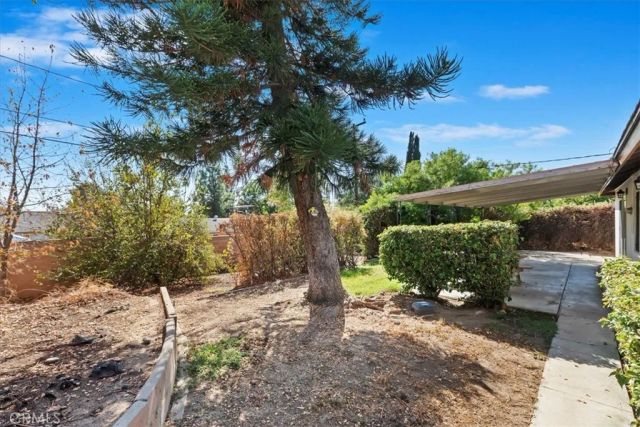 230 E Blaine, Riverside, CA 92507