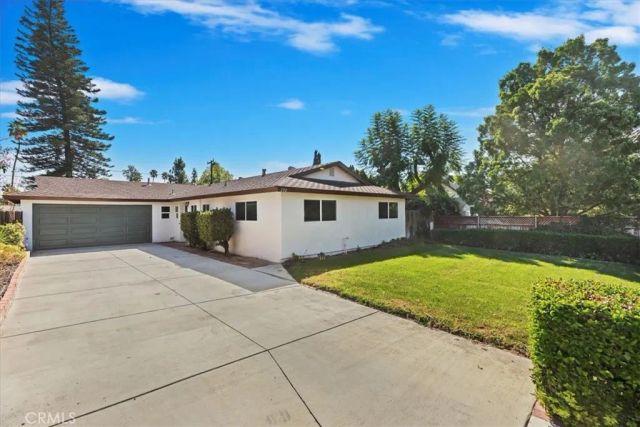 230 E Blaine, Riverside, CA 92507