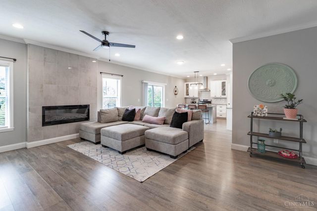 855 Sunrise Ridge Court, Hamilton Twp, OH 45039