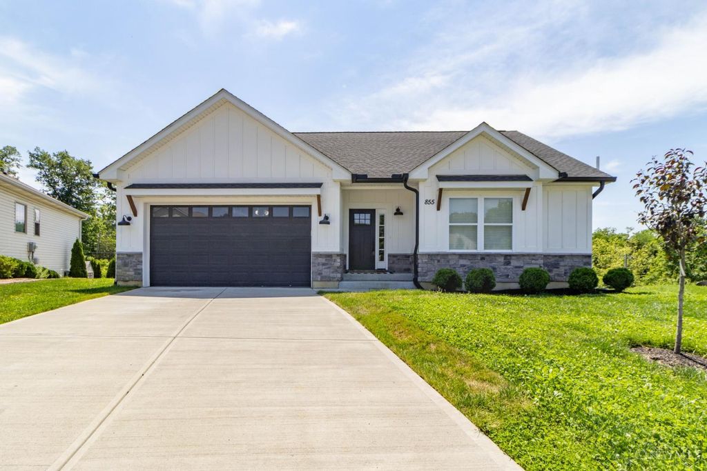 855 Sunrise Ridge Court, Hamilton Twp, OH 45039