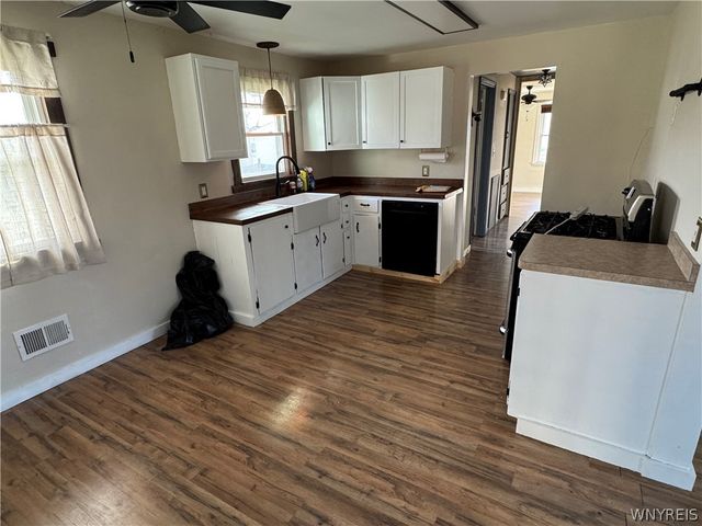 3001 Schoolview Road, Eden, NY 14057