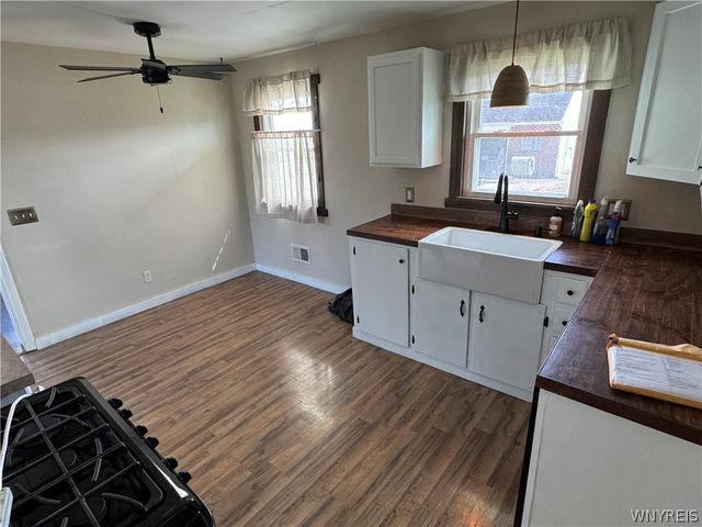 3001 Schoolview Road, Eden, NY 14057