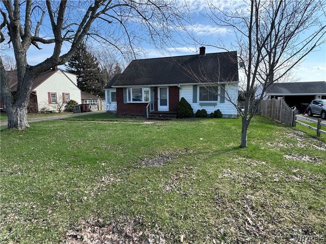 3001 Schoolview Road, Eden, NY 14057