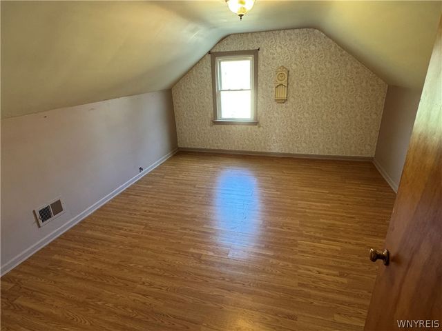 3001 Schoolview Road, Eden, NY 14057