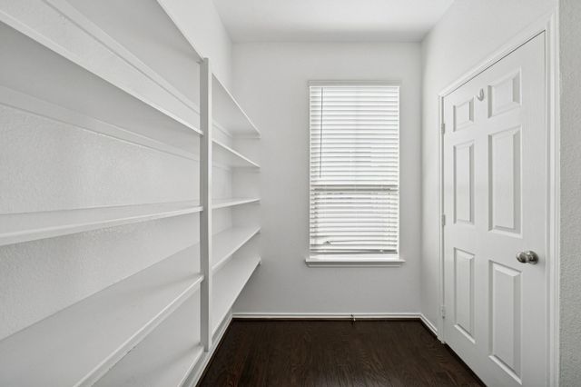 8604 Hollyoaks Creek Lane, Houston, TX 77063